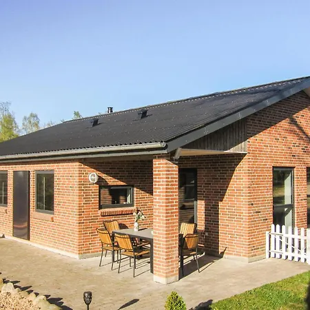 Lovely In With Outdoor Swimming Pool * Fårvang
