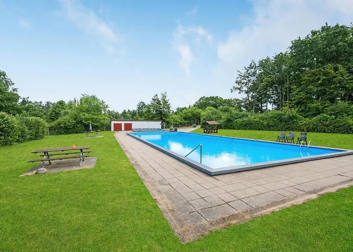 Ferienhaus In With Outdoor Swimming Pool Fårvang