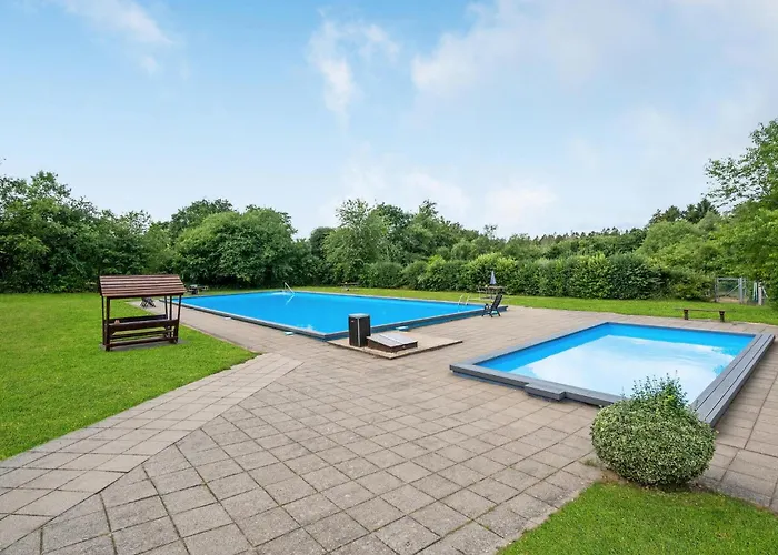 In With Outdoor Swimming Pool Ferienhaus